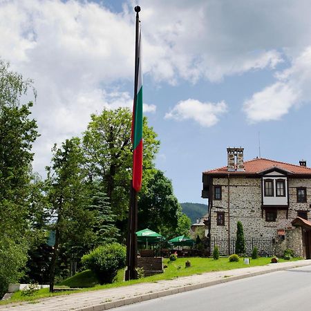 Hotel Petko Takov'S House Smolyan Exterior foto