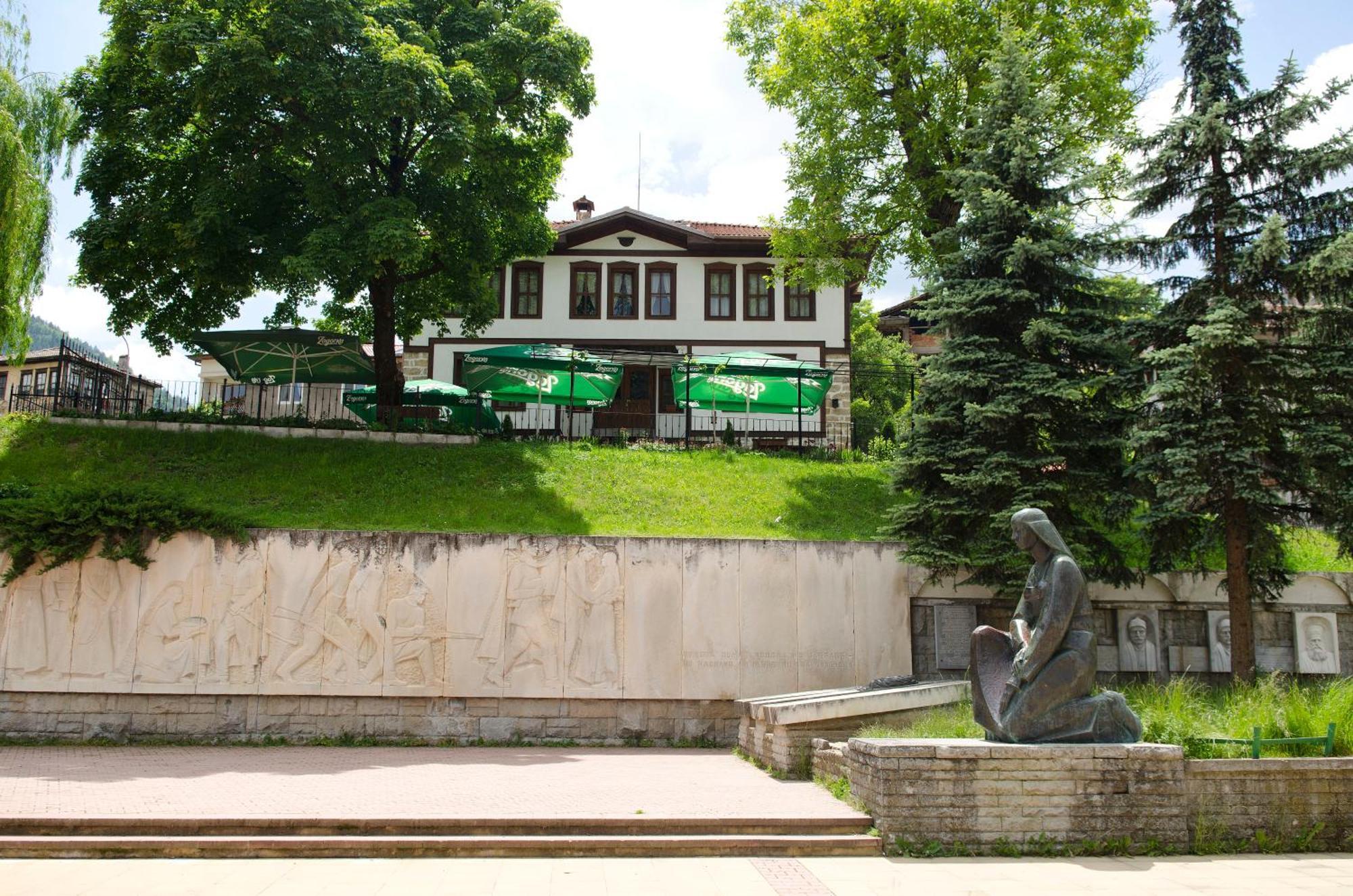 Hotel Petko Takov'S House Smolyan Exterior foto